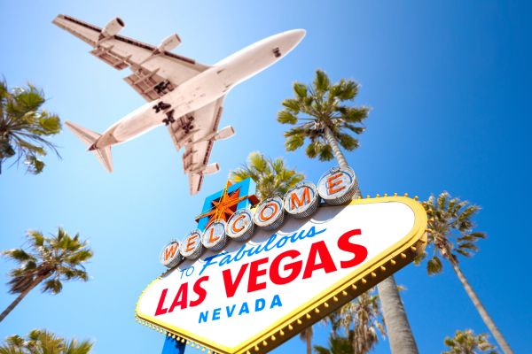 Flugzeug über Las Vegas Tafel
